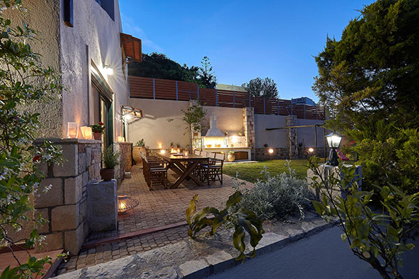 Villa Thallos
